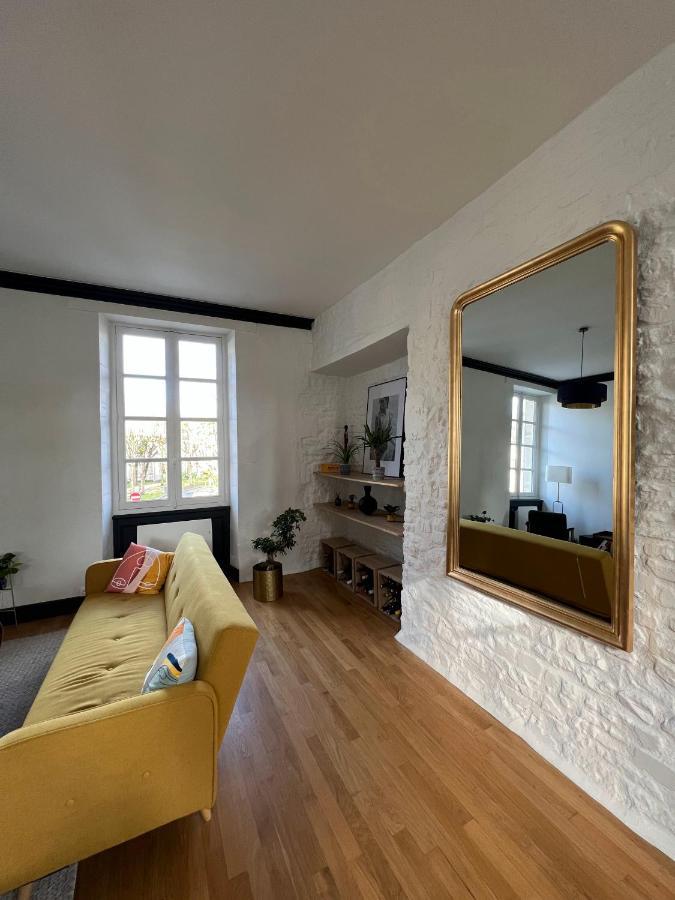 Bright Apt 70M2 In Bayeux Historic Center W Pkg Ngoại thất bức ảnh