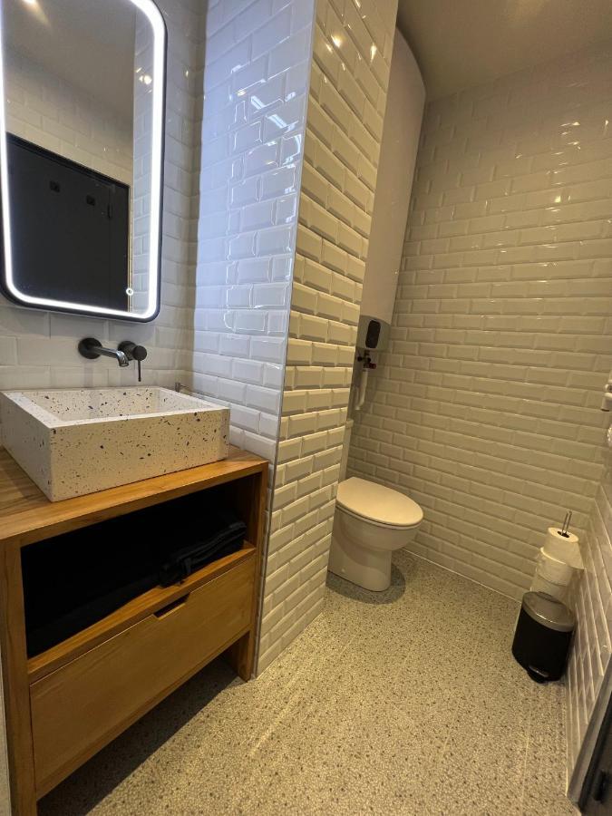 Bright Apt 70M2 In Bayeux Historic Center W Pkg Ngoại thất bức ảnh
